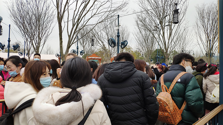 Happy Women’s Day | 歡度三八節(jié)，我們相約上海迪士尼樂園